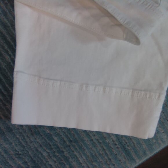 Cream Capris - Picture 4 of 7